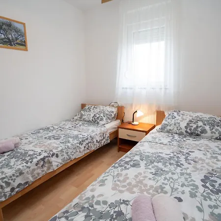 Διαμέρισμα Barbara *