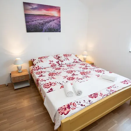 Barbara * زاتون